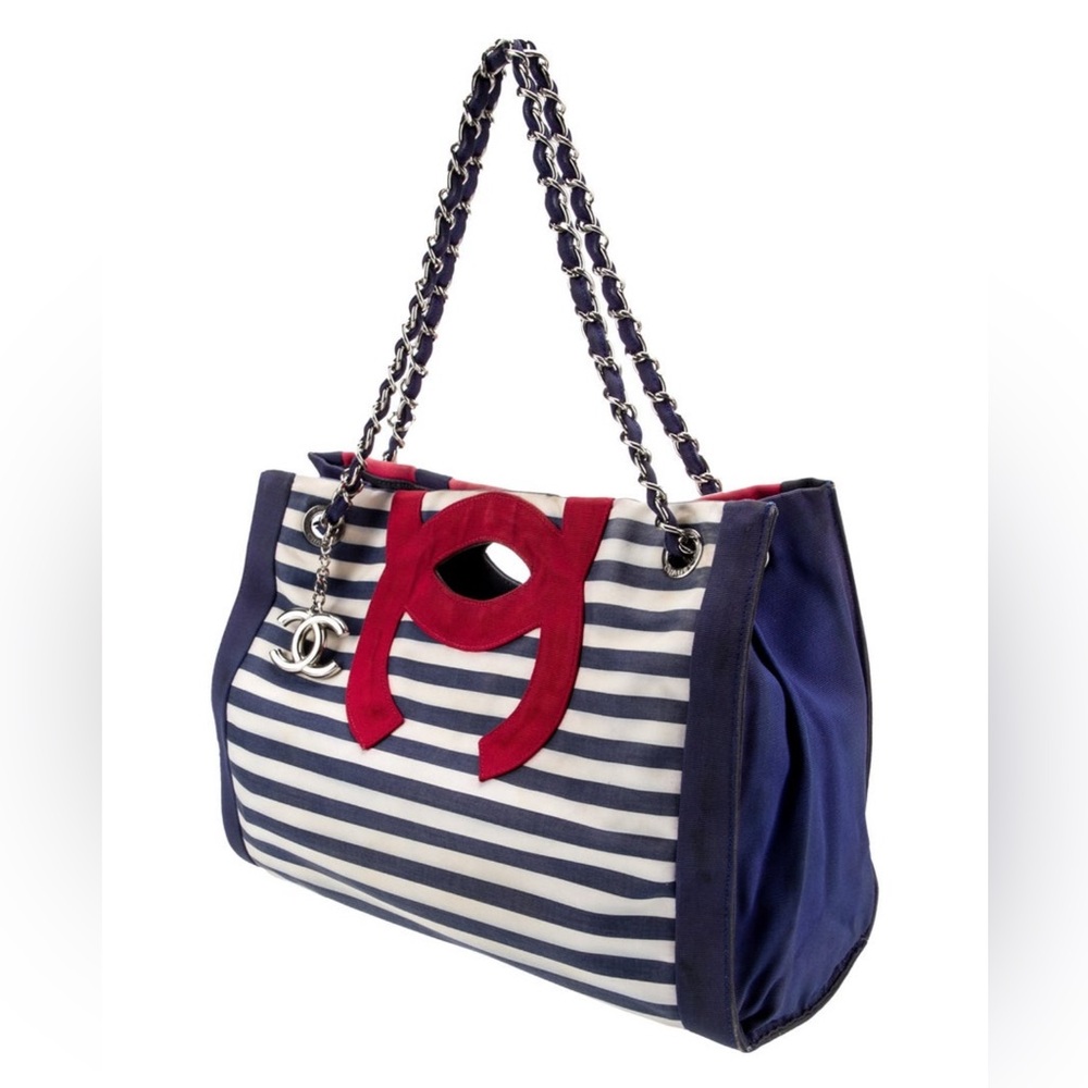 CHANEL Cruise 2010 Marinière Large Tote - Picture 2 of 8